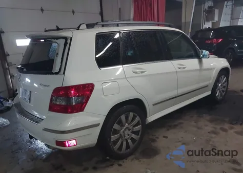 2011 Mercedes-Benz Glk 350 4Matic z USA, uszkodzony, nr VIN WDCGG8HB3BF580515